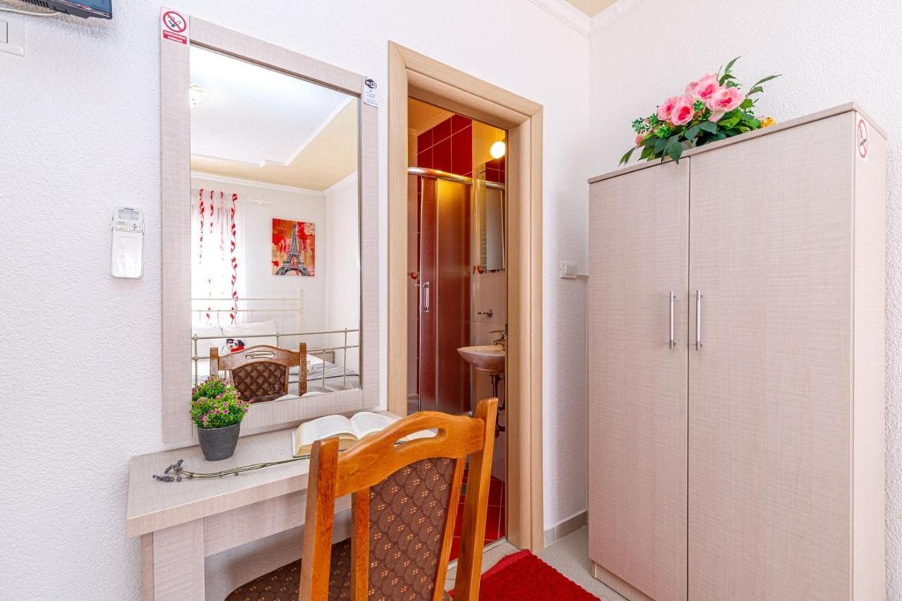 Genoa Rooms Poreč Dış mekan fotoğraf