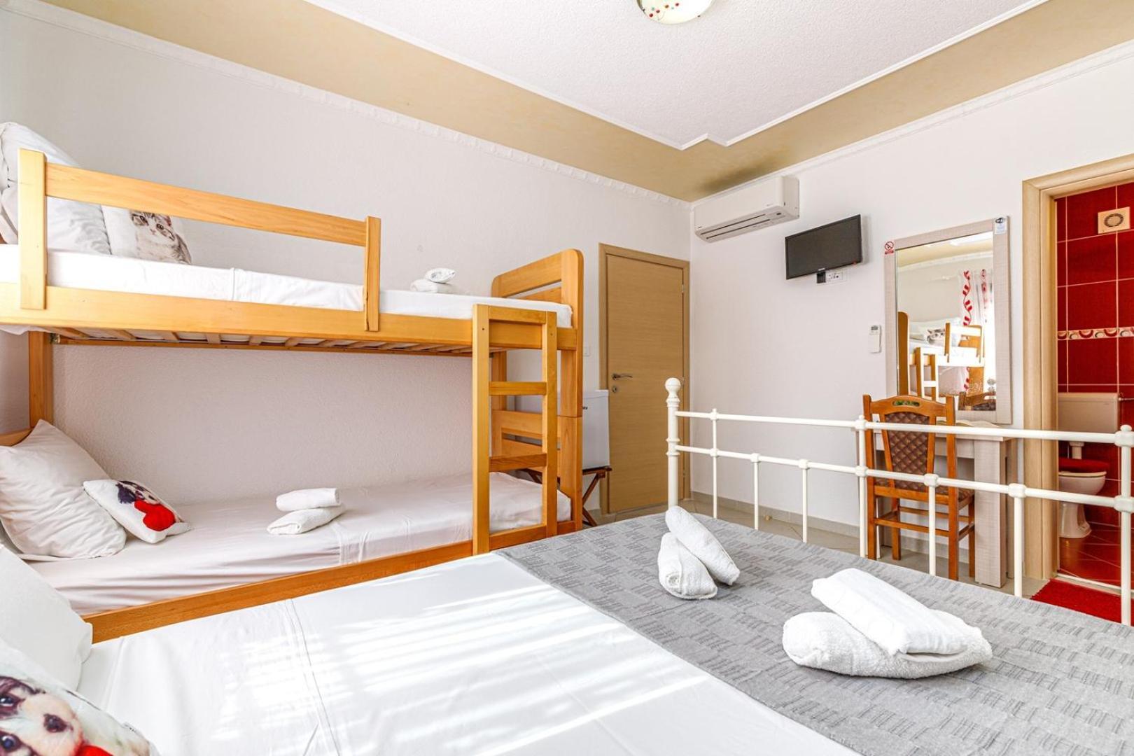 Genoa Rooms Poreč Oda fotoğraf