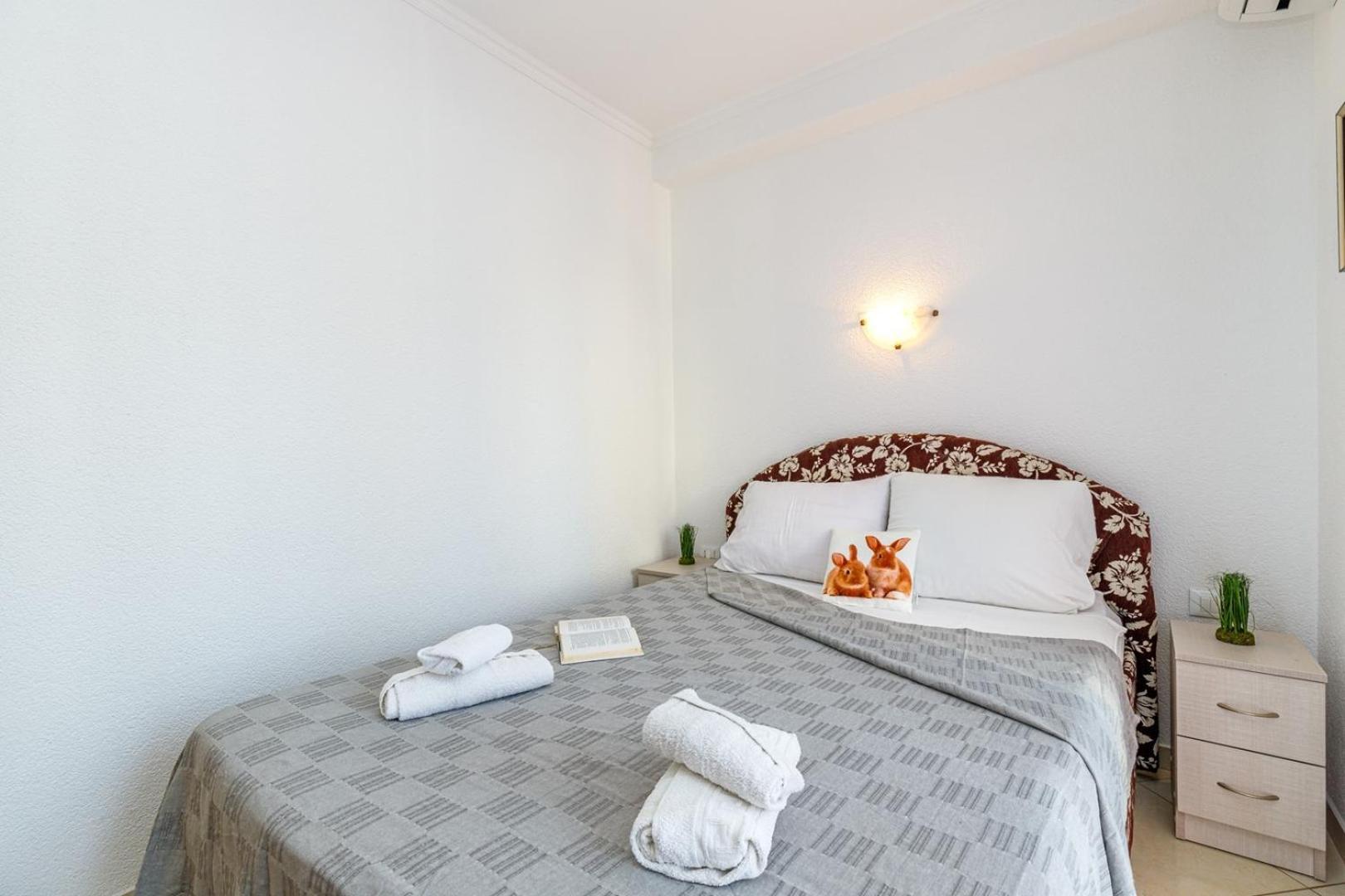 Genoa Rooms Poreč Oda fotoğraf