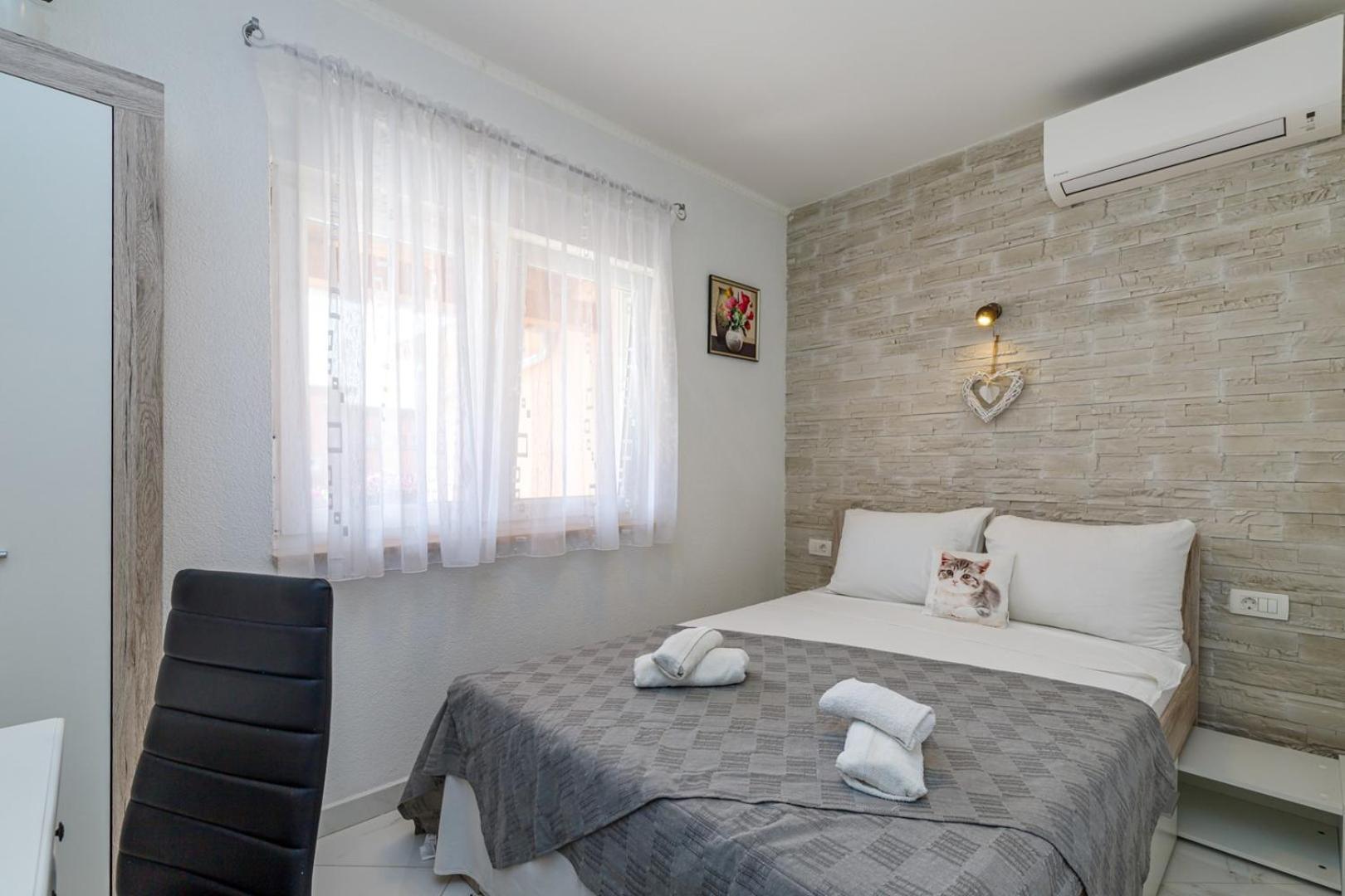Genoa Rooms Poreč Oda fotoğraf